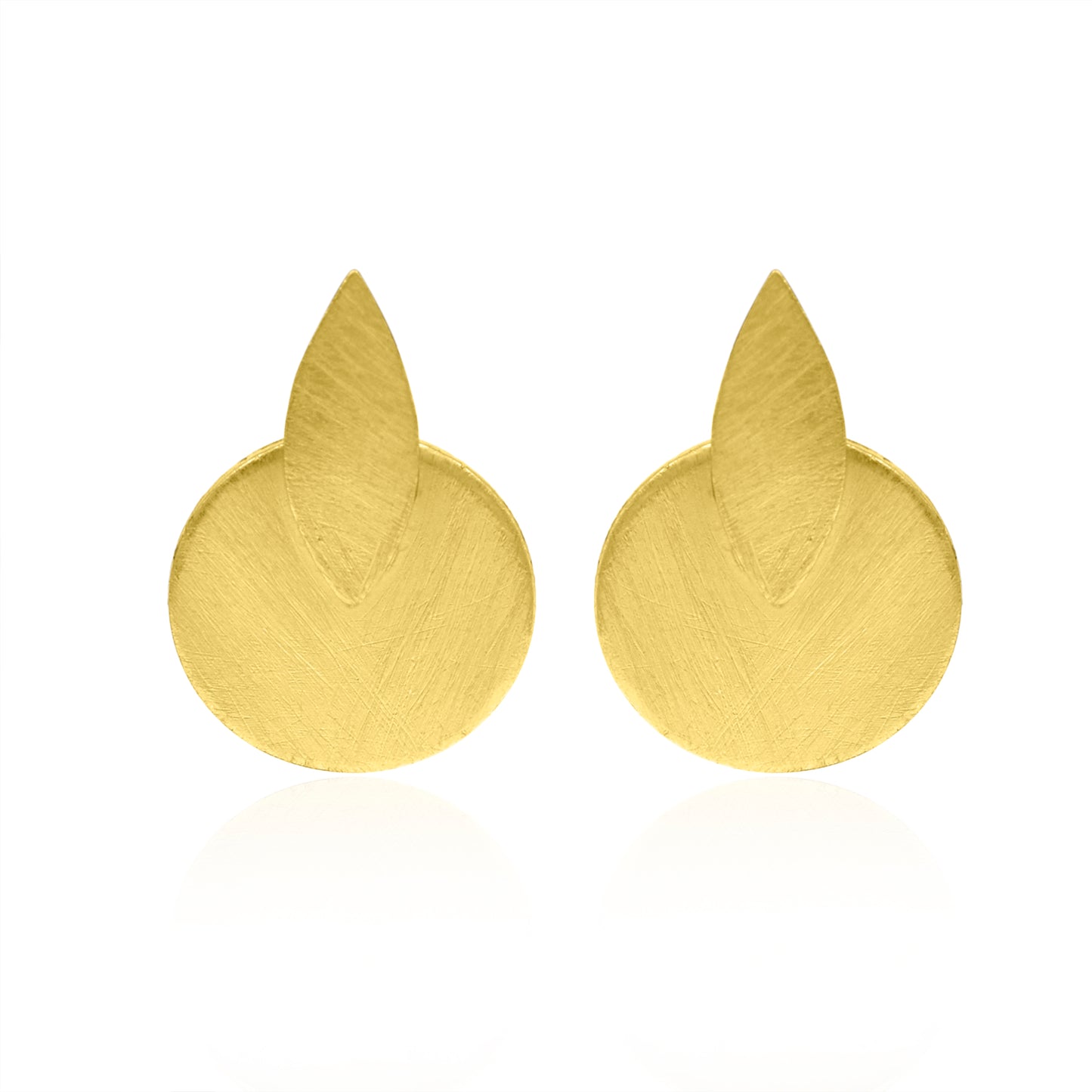 Leaf On The Plate Stud Earrings