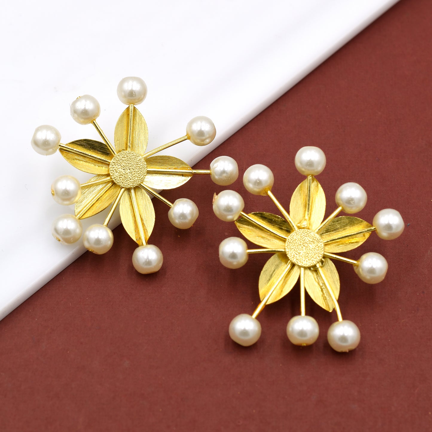 Frosted Pearls Stud Earrings