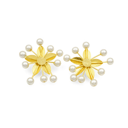 Frosted Pearls Stud Earrings
