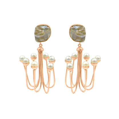 Pearl Jhoomar Stud Earrings