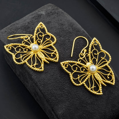 Fluttering Pearl Hook Earrings