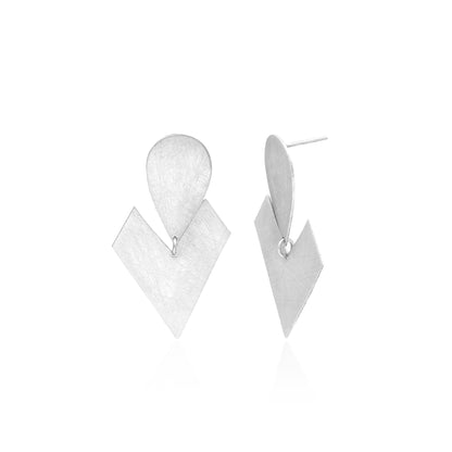 Petals Plucking Stud Earrings