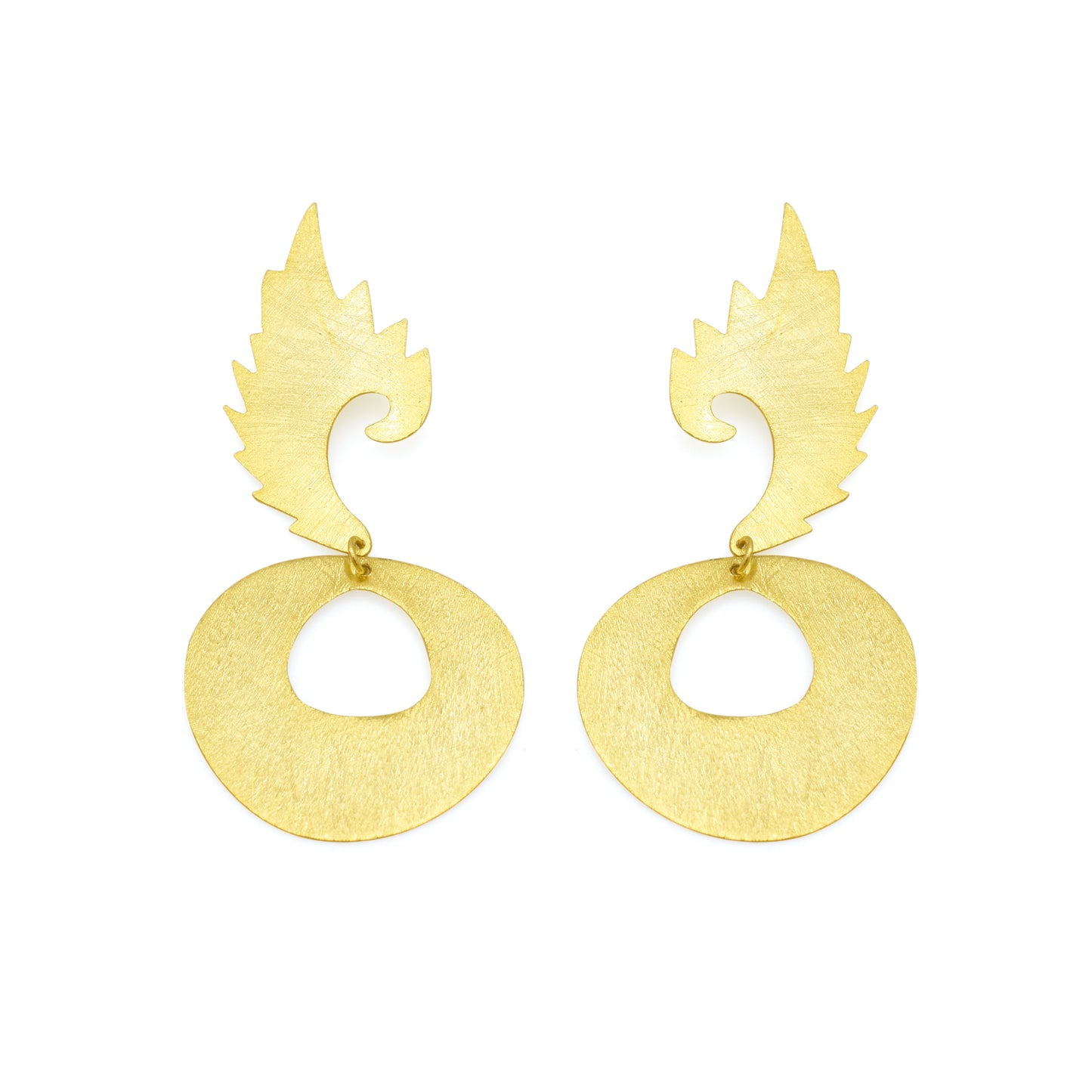 Circular Drama Of Leaf Earrings