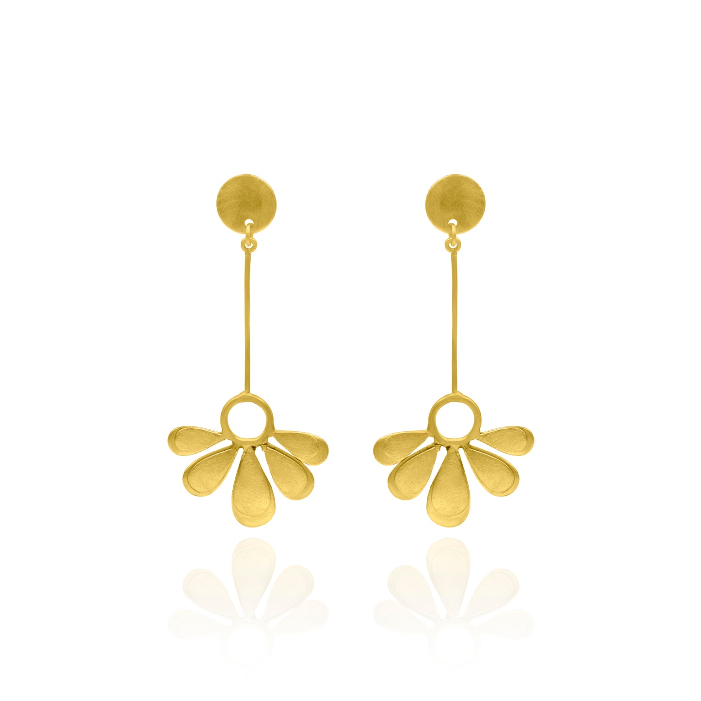 Thread Of Flower Stud Earrings