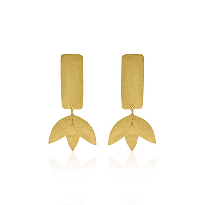 Bar Of Maple Leaf Stud Earrings