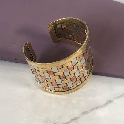 Tinted Joy Of Life Handcuff