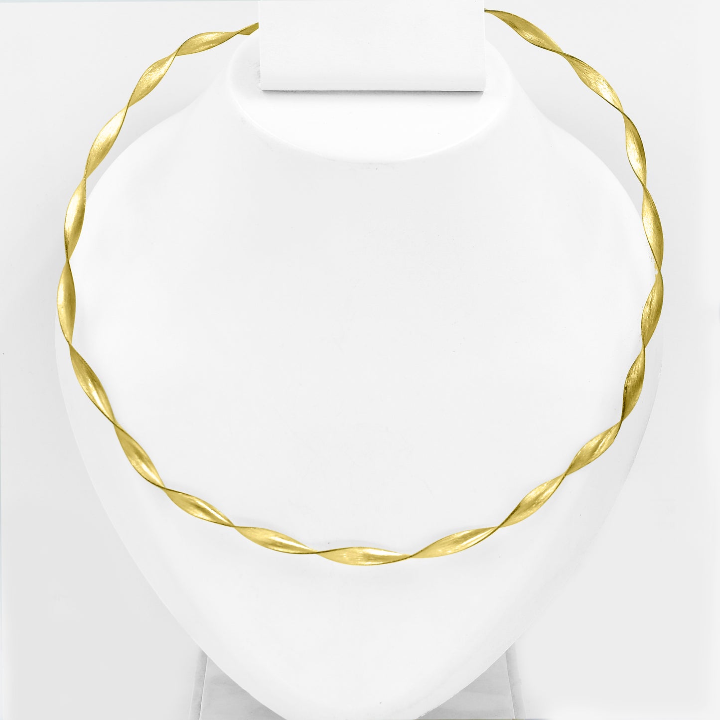 Twisting Tales Choker