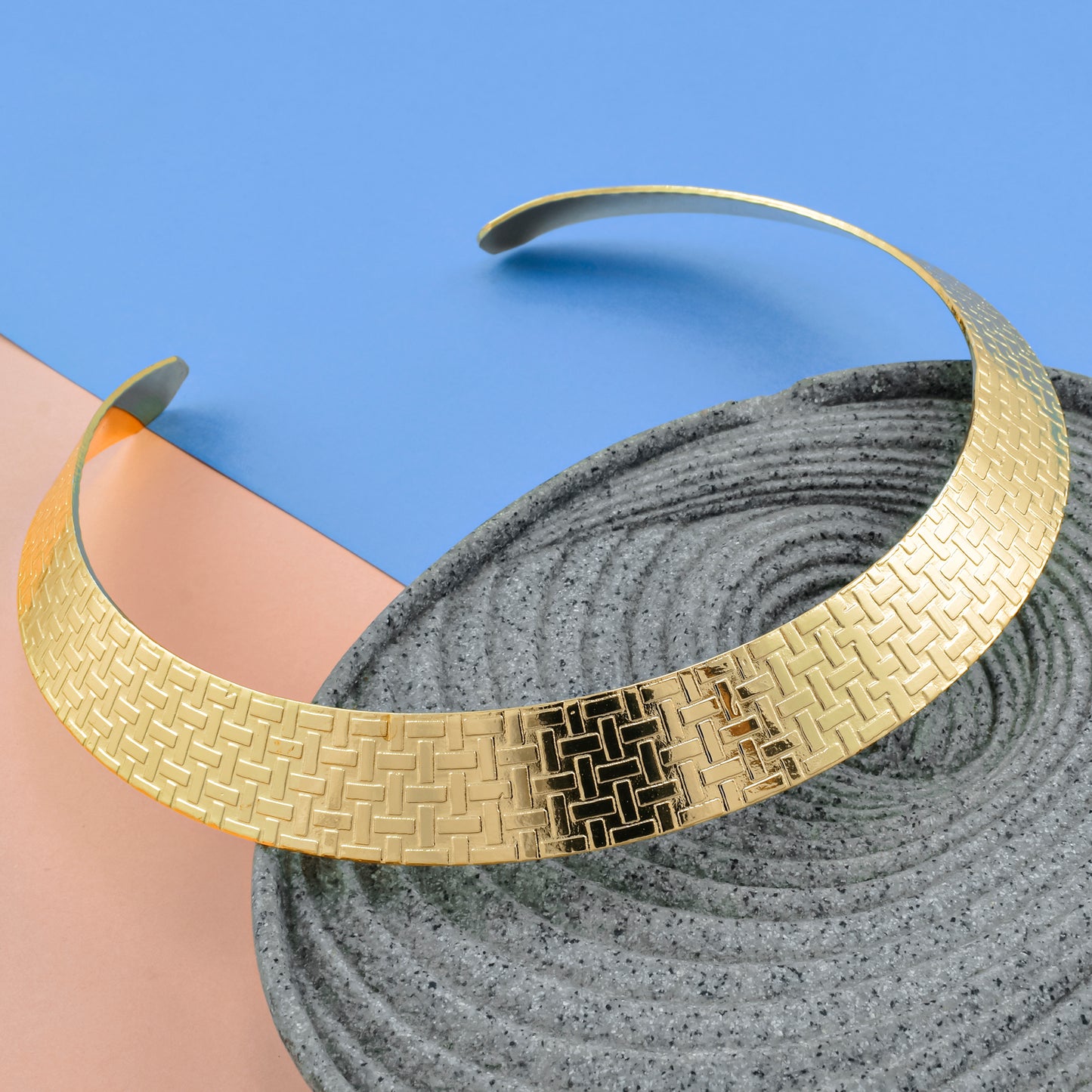 Golden Net Choker