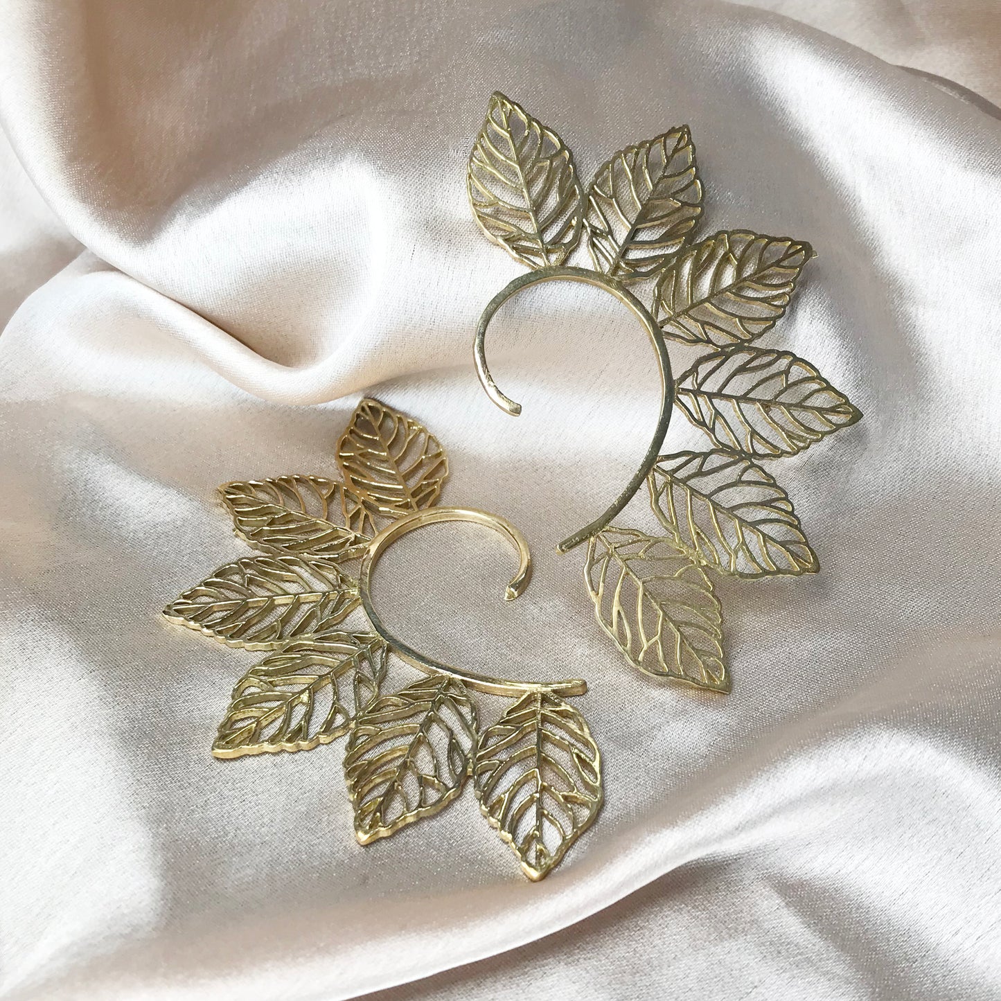 Trails Of Leaf Ear Cuff