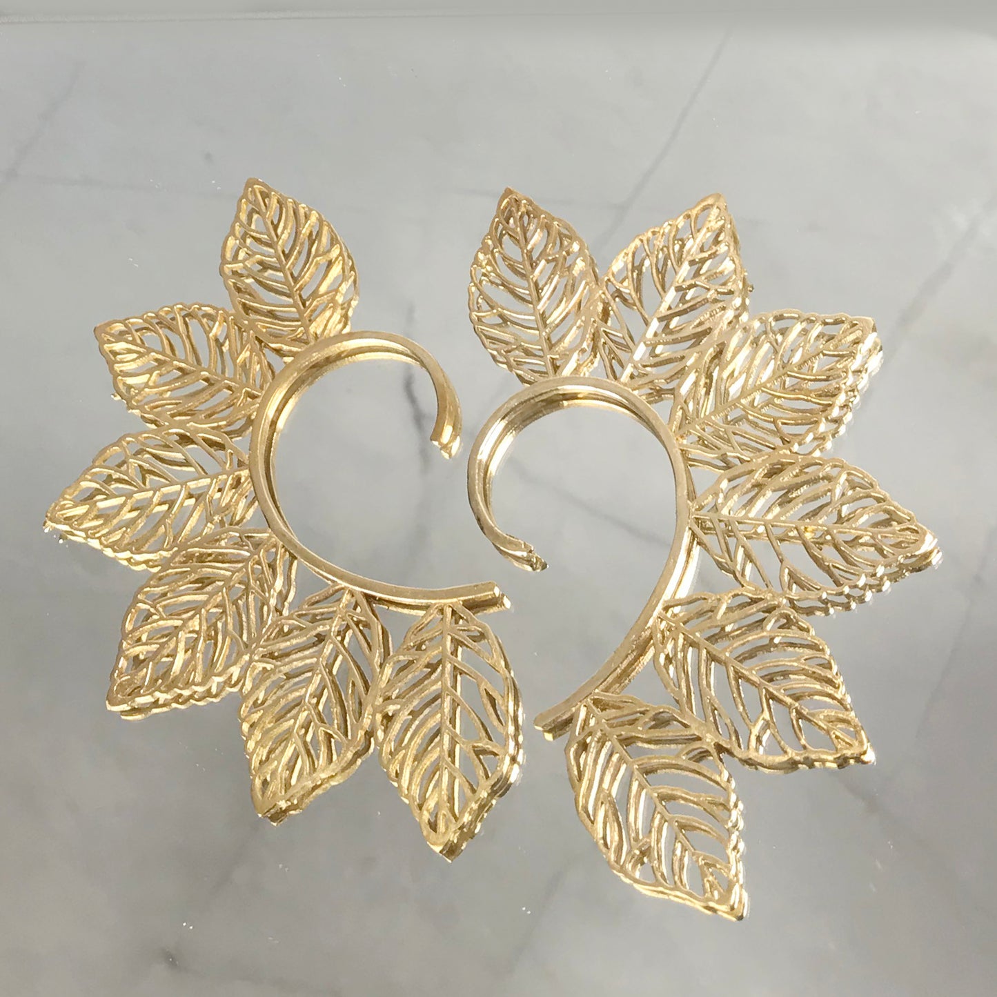 Trails Of Leaf Ear Cuff