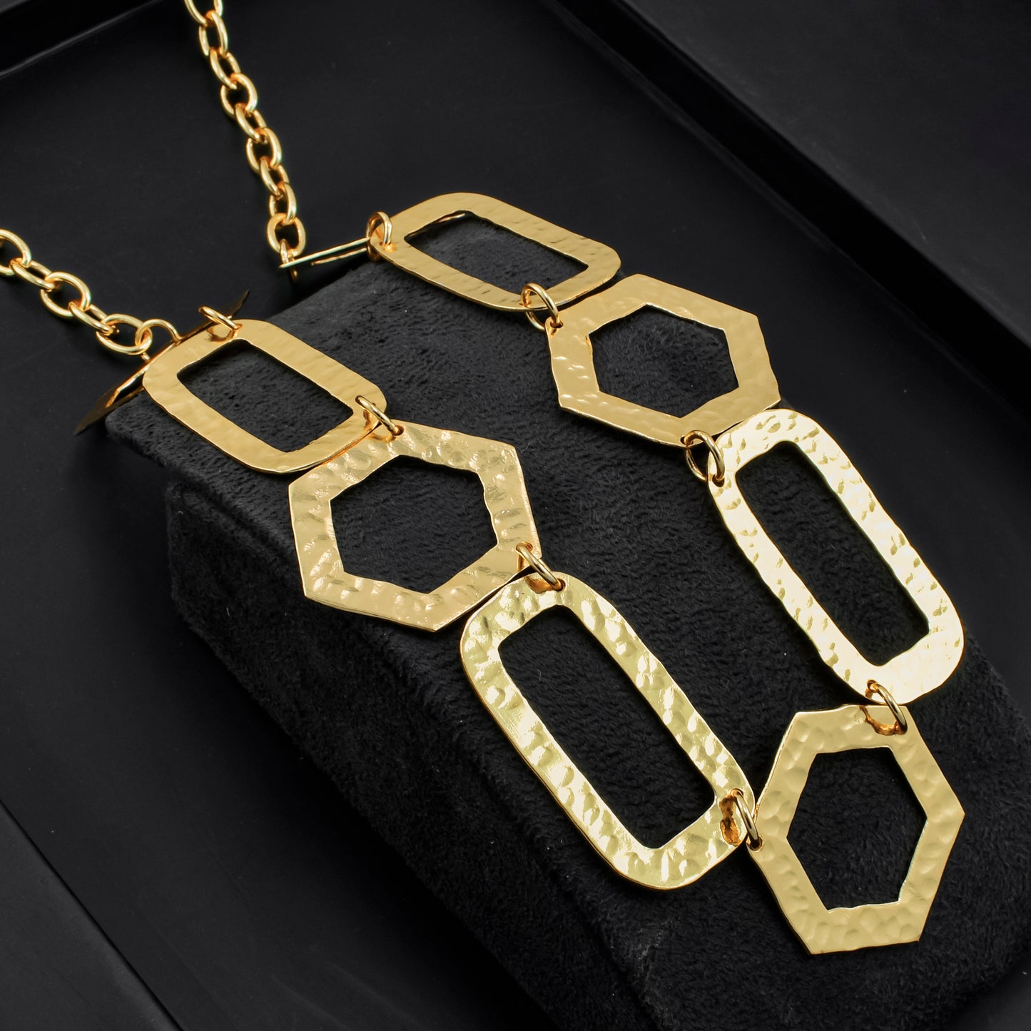 Hexagonal Rectangle Statement Chain Necklace