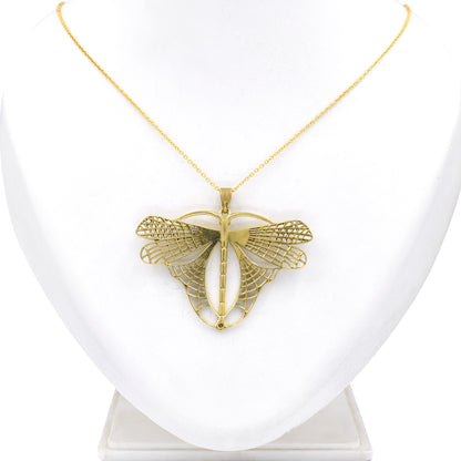 Dragonfly Flattering The Wings Pendant
