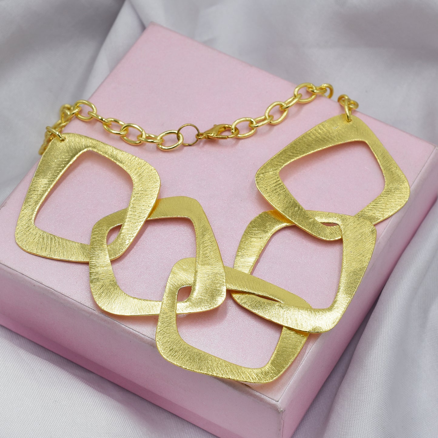 Square Loop Statement Chain Necklace