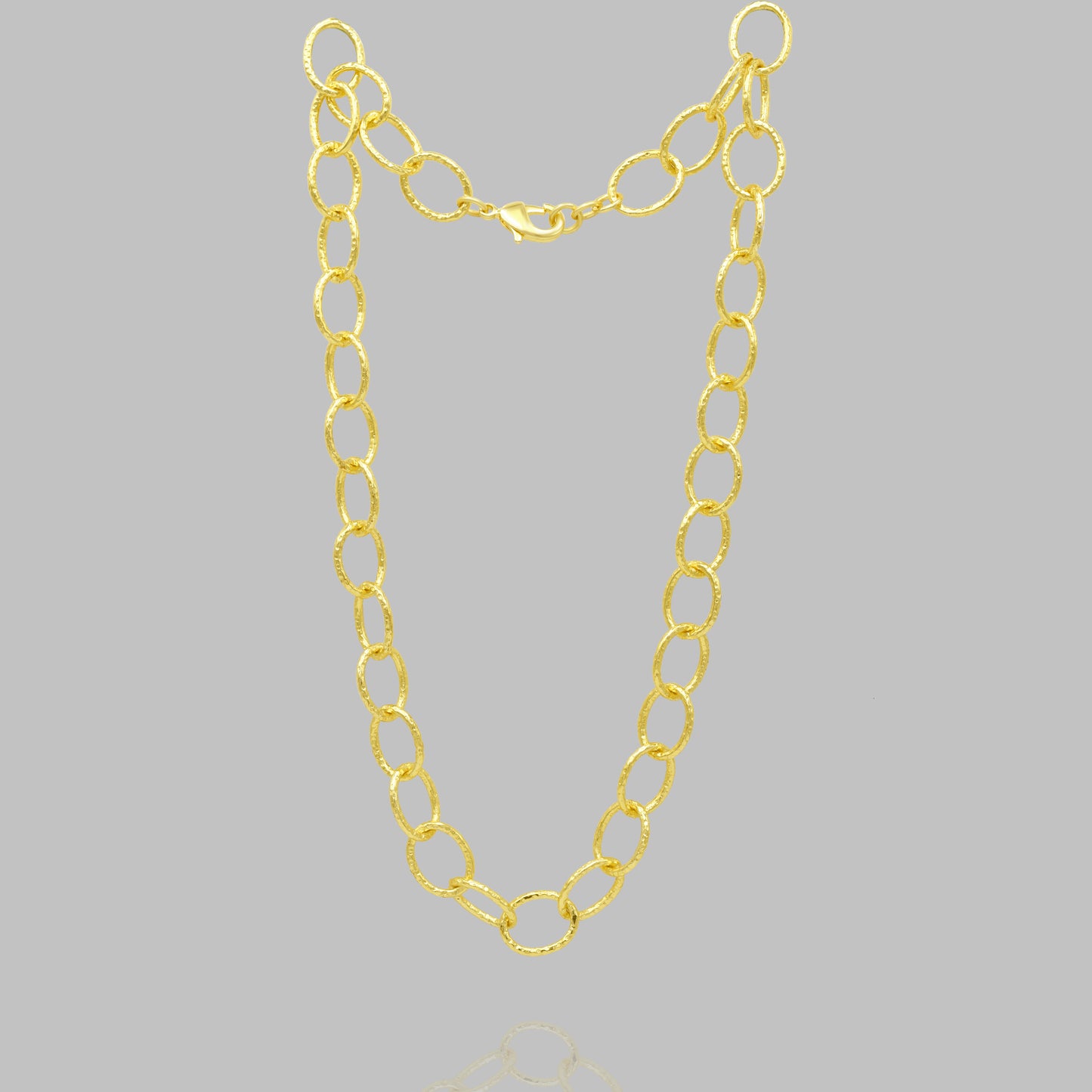 Oval Interlocked Chain Necklace