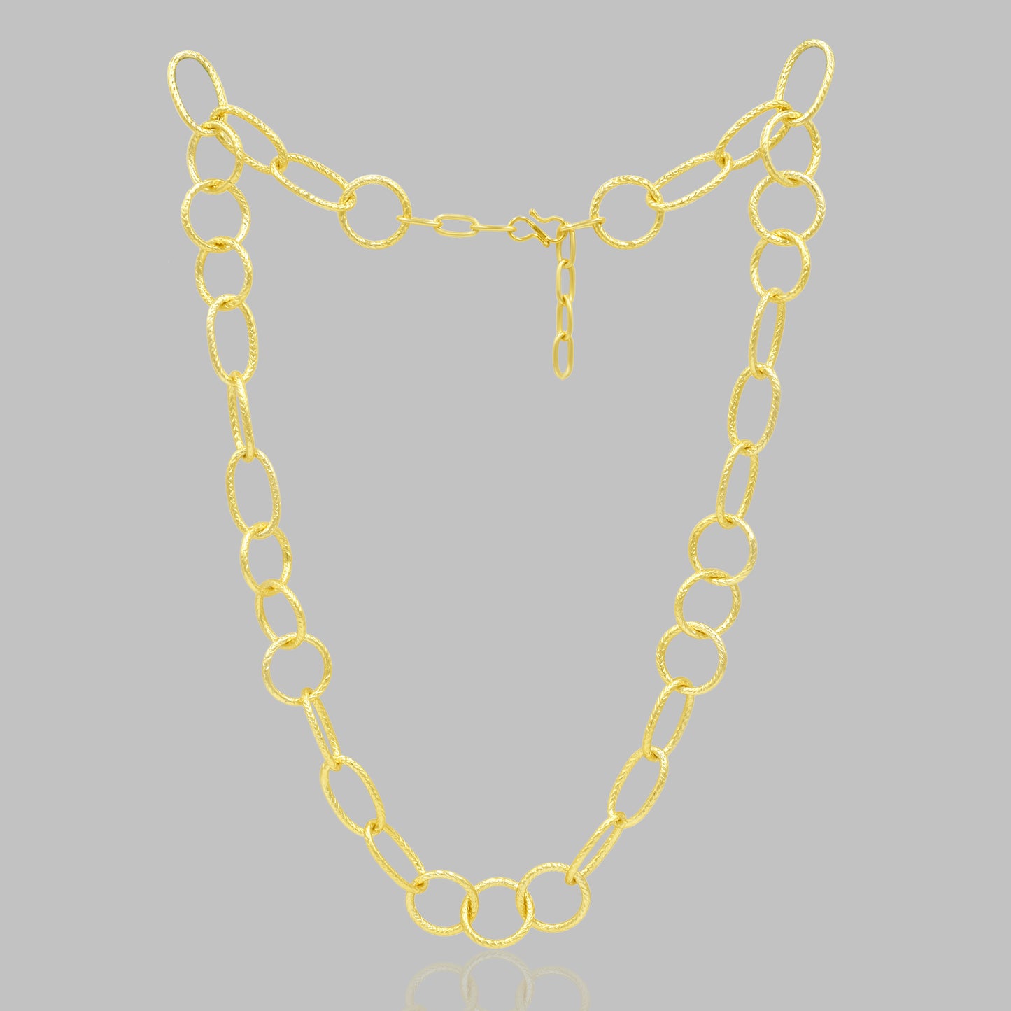 Tri Oval Ring Link Chain Necklace