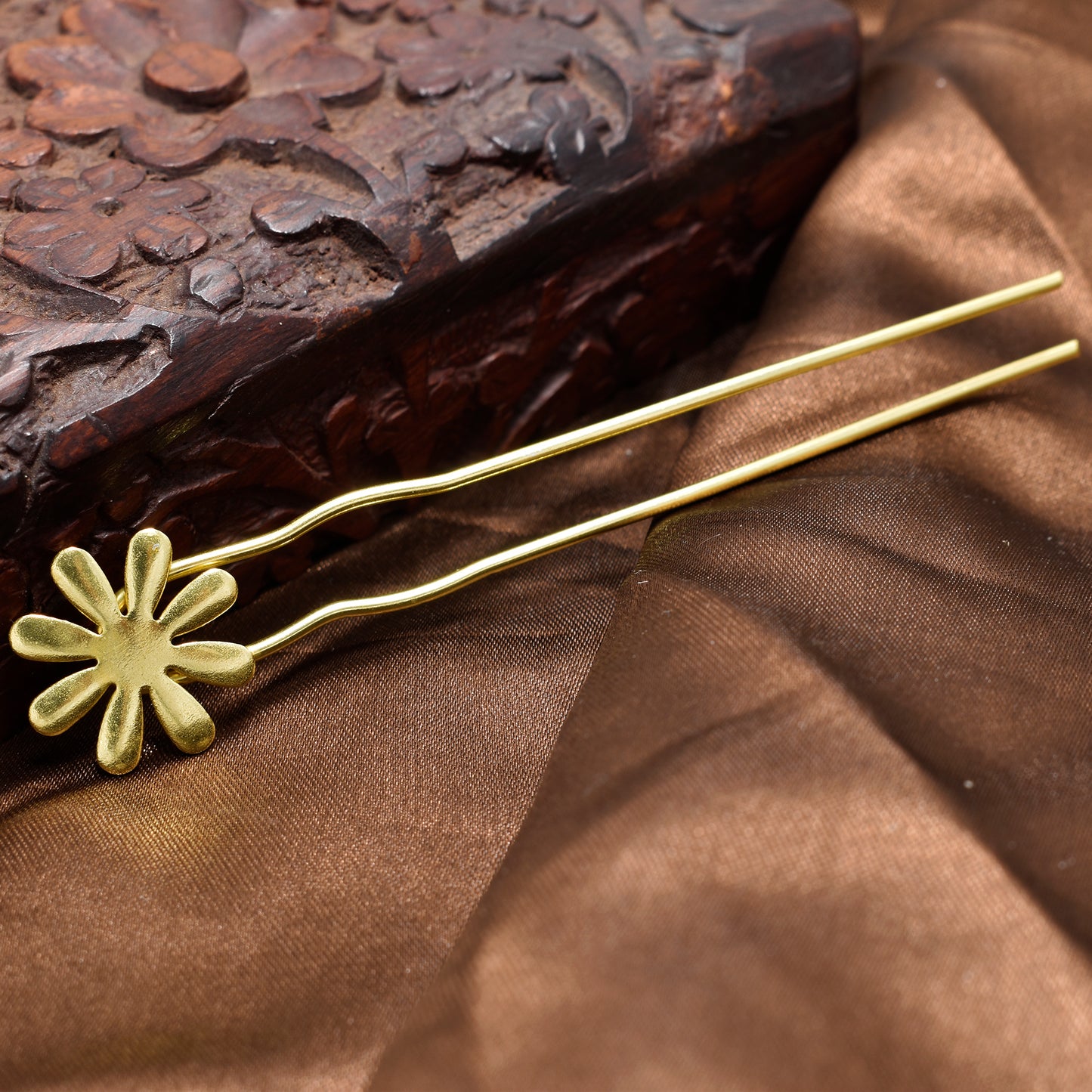 Floret Dainty Hair Pin