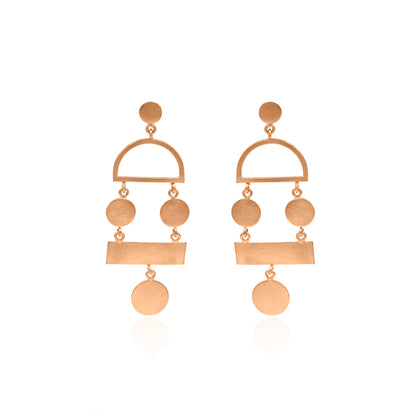 Eye Catching Beauty Stud Earrings