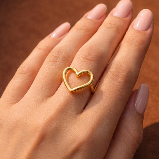 Luna Love Ring