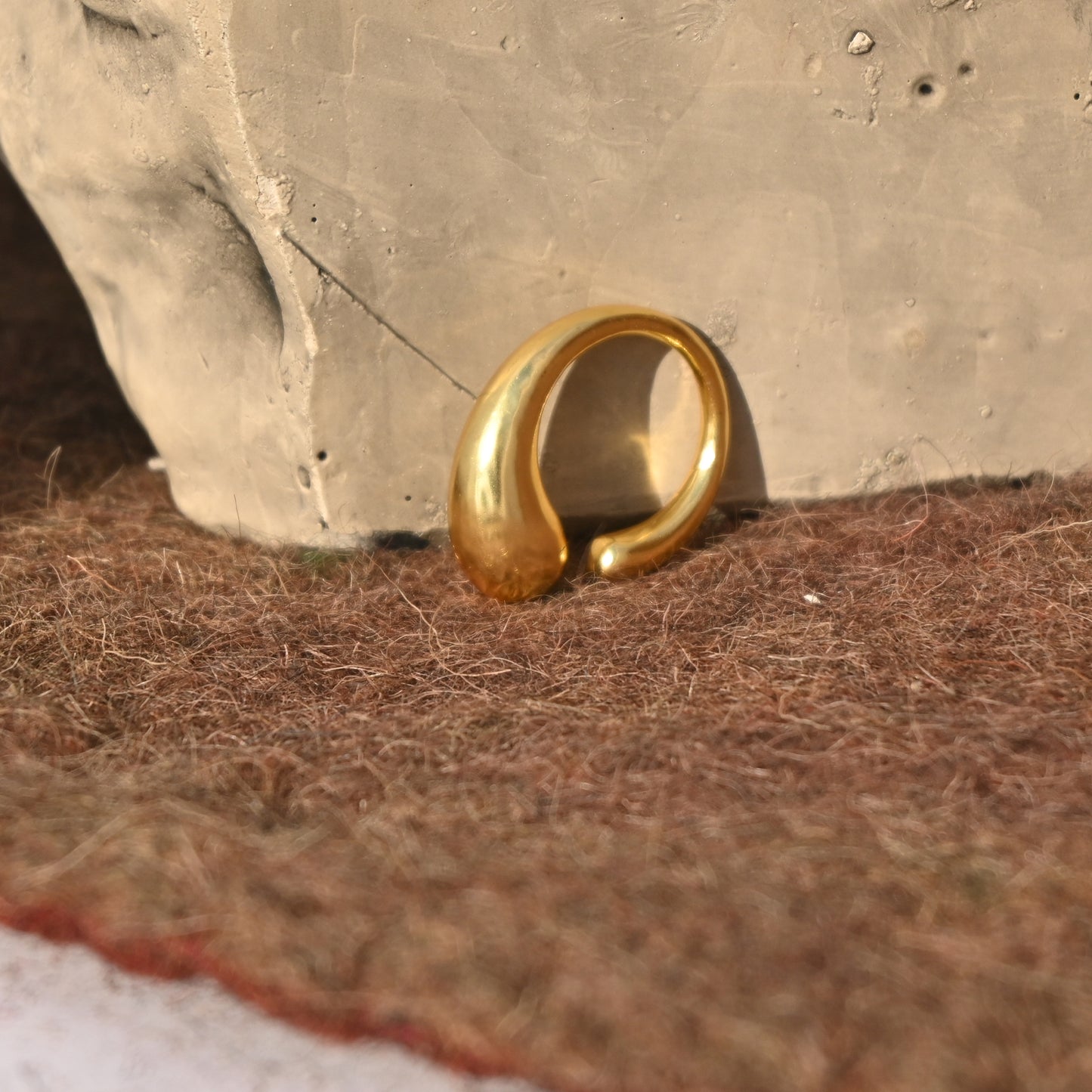 Liquid Drop Ring