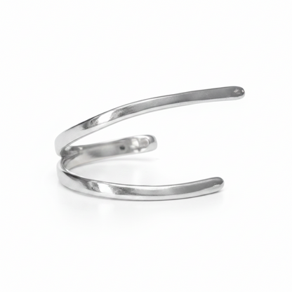 Luxe Curve Ring